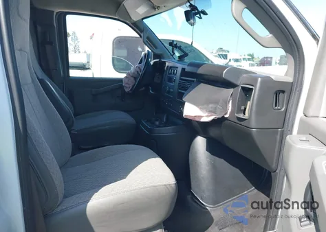 2023 Chevrolet Express Cargo Rwd 2500 Regular Wheelbase Wt from USA, damaged, VIN 1GCWGAFP9P1211380